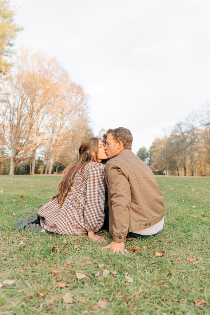 Couples photo session at the Biltmore Estate at Christmas in Asheville, North Carolina captured by Rachel Marie Photography