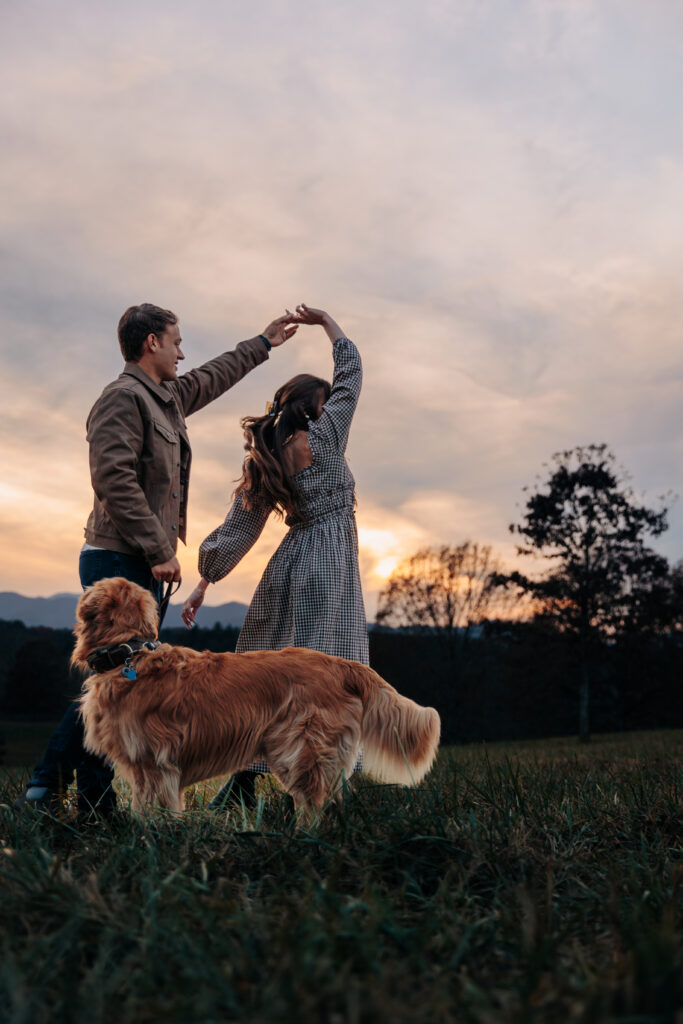 Couples family photo session with sunset mountain views at Biltmore Estate in Asheville, NC with Rachel Marie Photography