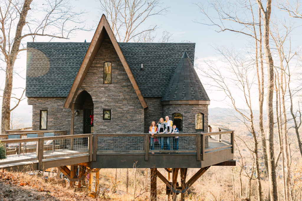 Family Photos at Wizards Hollow Airbnb at Asheville, NC Earth and Sky Dwellings Rentals with Family Photographer Rachel Marie Photography