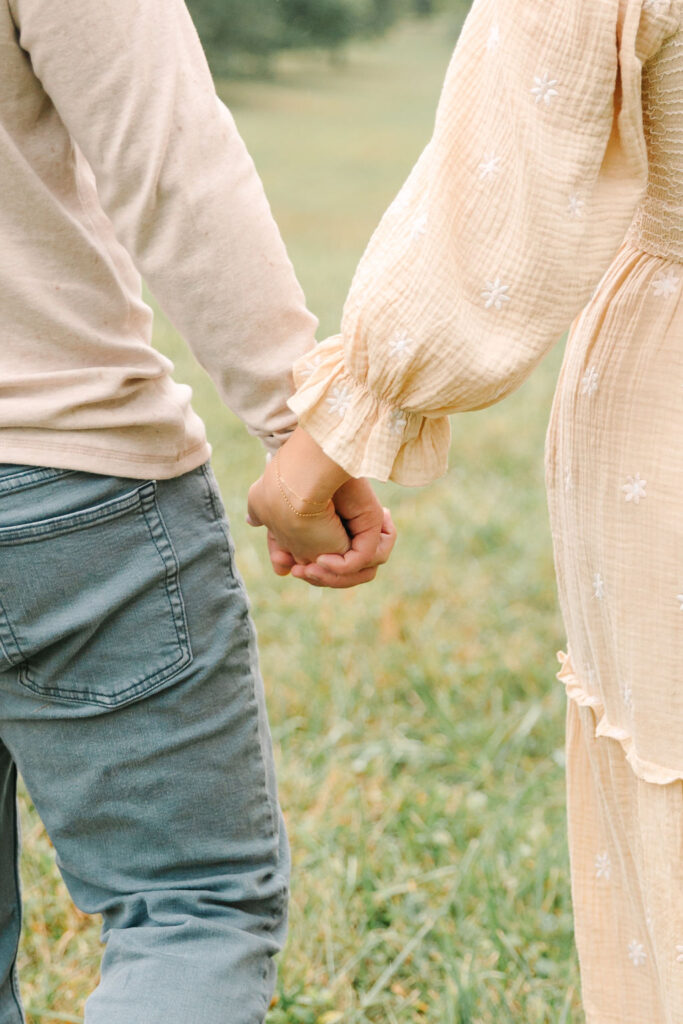 Pregnant Couple Maternity Session at the Biltmore Estate in Asheville, North Carolina with Rachel Marie Photography