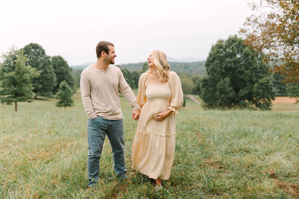 Pregnant Couple Maternity Session at the Biltmore Estate in Asheville, North Carolina with Rachel Marie Photography