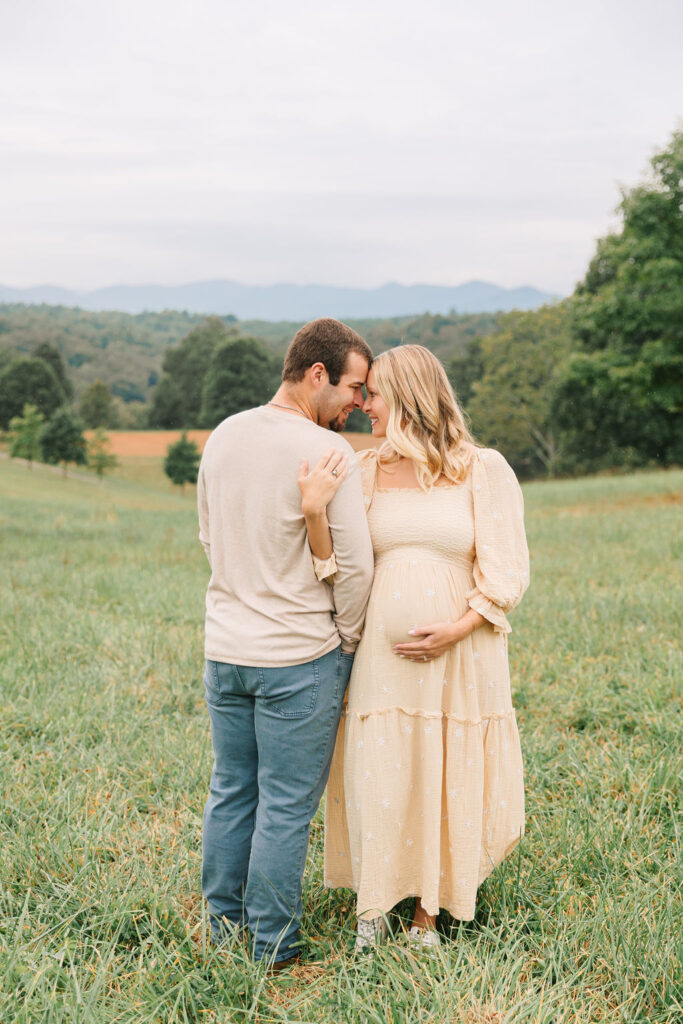 Pregnant Couple Maternity Session at the Biltmore Estate in Asheville, North Carolina with Rachel Marie Photography