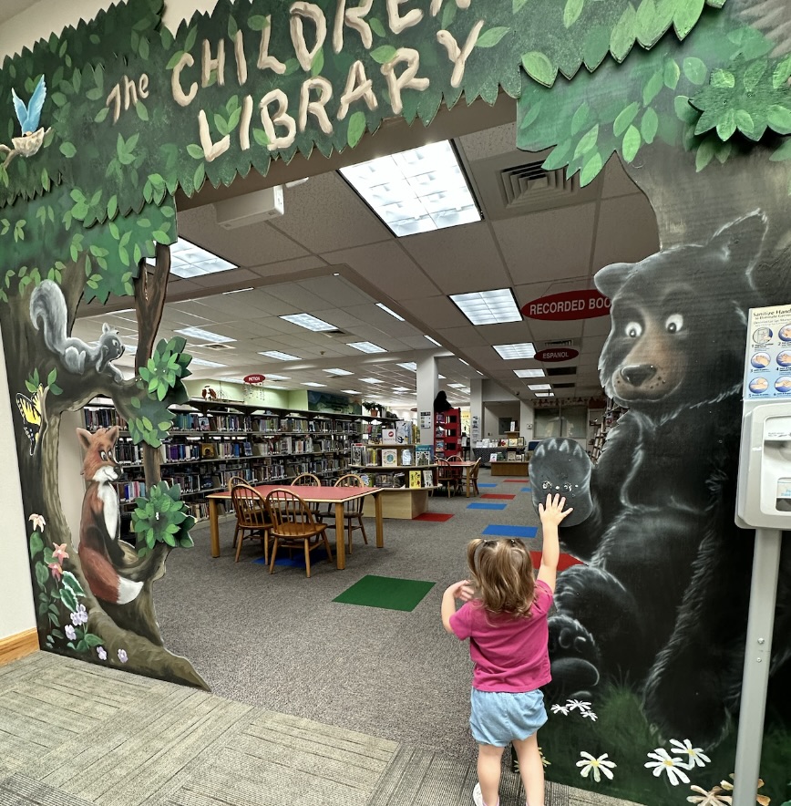 Activities for Toddlers in Hendersonville, NC and Asheville, NC during family vacations in WNC on a rainy day. Visit the Henderson County Public Library!