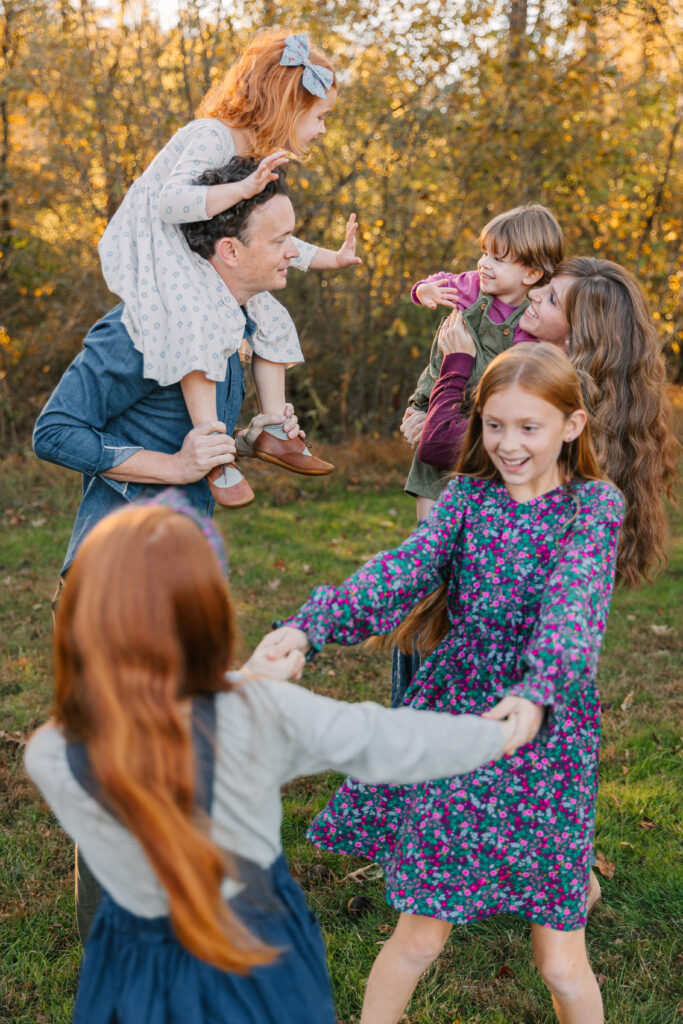 Asheville Family of six takes family photos with Rachel Marie Photography